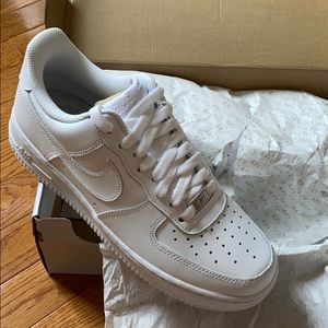 **Brand New ** Nike Air Force 1 ‘07
